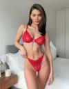 Esenler Escort Feride İle Erotik Dünyanın Kapıları